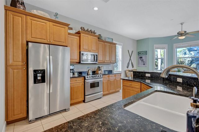 436 CANAL ROAD A, Sarasota, FL 34242