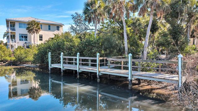 436 CANAL ROAD A, Sarasota, FL 34242