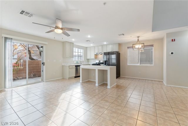 3211 Sunrise Cove Avenue, North Las Vegas, NV 89031