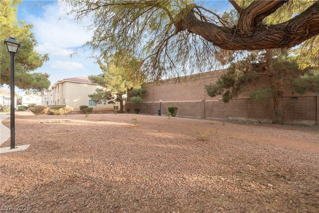 3211 Sunrise Cove Avenue, North Las Vegas, NV 89031