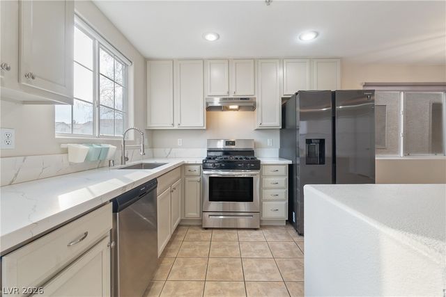 3211 Sunrise Cove Avenue, North Las Vegas, NV 89031