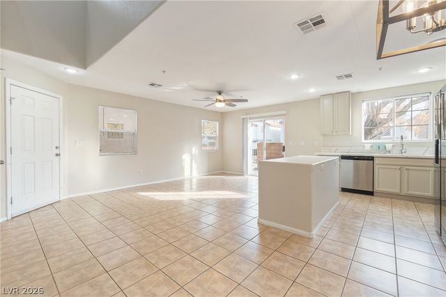 3211 Sunrise Cove Avenue, North Las Vegas, NV 89031