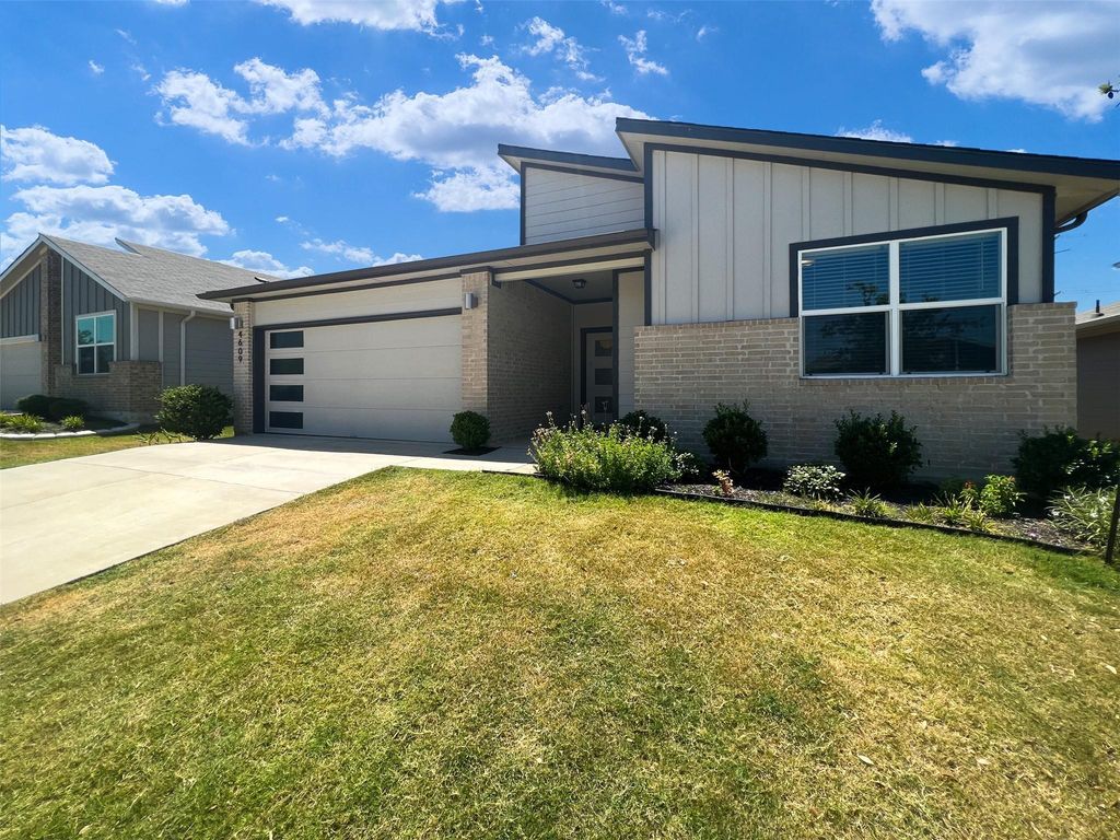 4609 Tully DR, Pflugerville, TX 78660