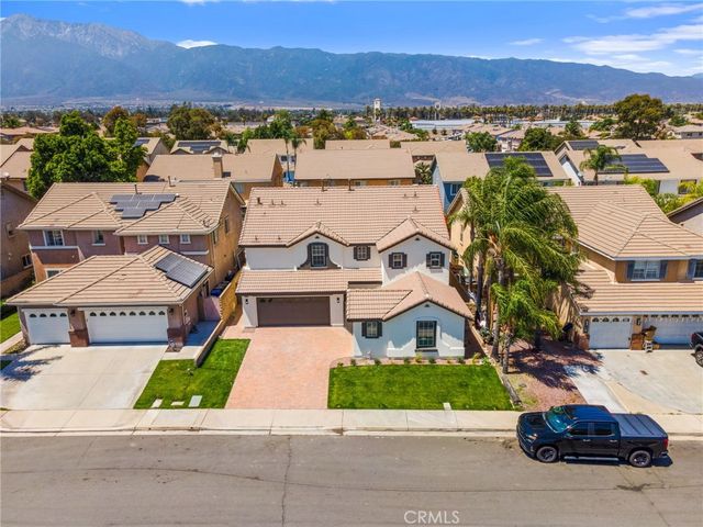 13404 Cumberland, Fontana, CA 92336