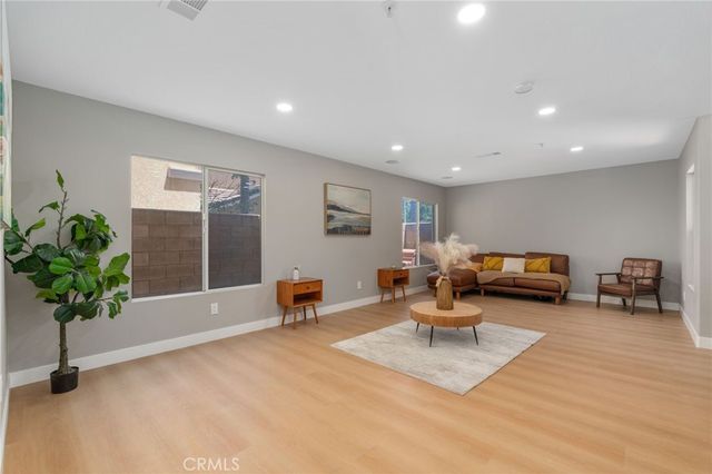 13404 Cumberland, Fontana, CA 92336