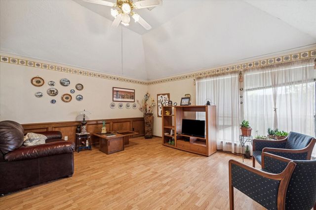 15427 Rio Plaza Drive, Houston, TX 77083