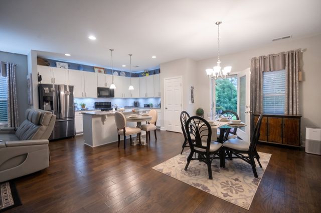 1127 Westgate Dr, Gallatin, TN 37066