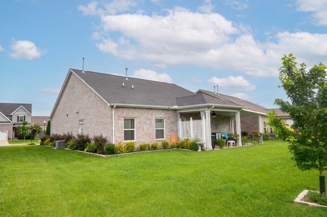 1127 Westgate Dr, Gallatin, TN 37066