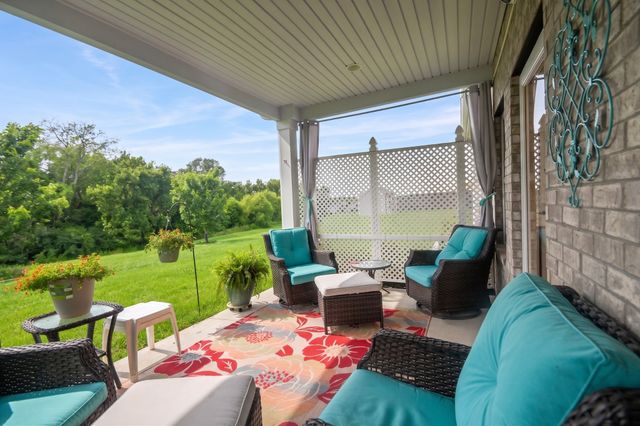1127 Westgate Dr, Gallatin, TN 37066