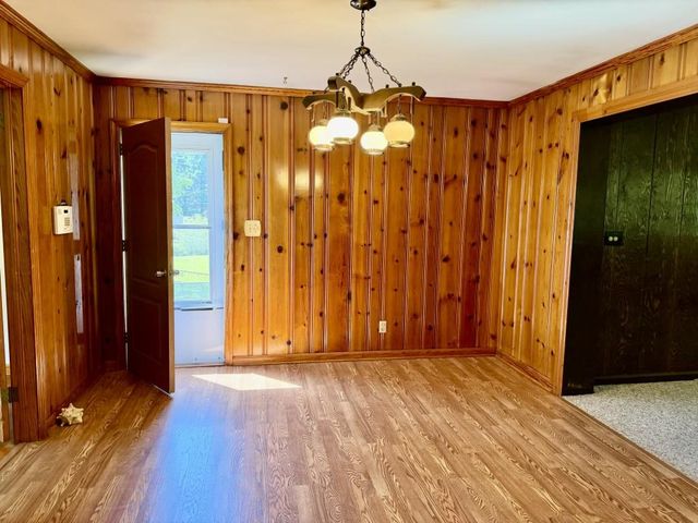 3226 Woodview Drive SE, Smyrna, GA 30082