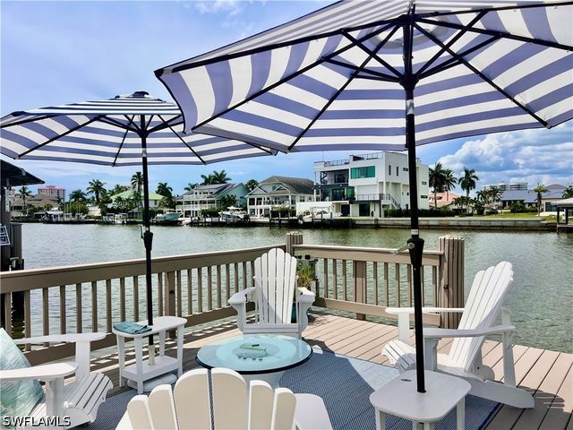 383 SEABEE AVE, Naples, FL 34108