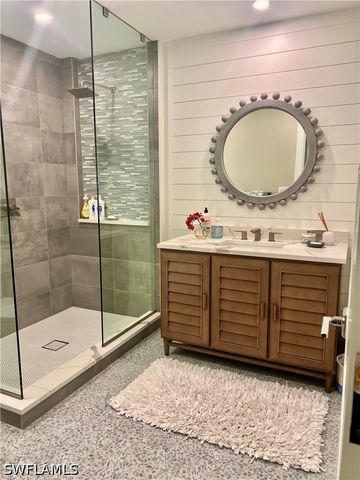 383 SEABEE AVE, Naples, FL 34108