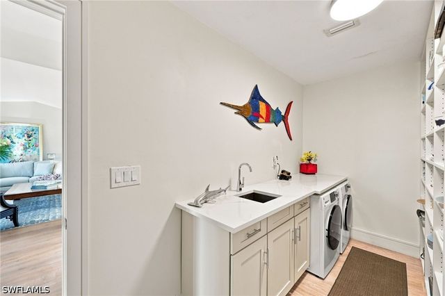 383 SEABEE AVE, Naples, FL 34108