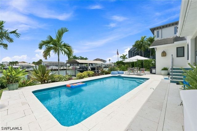 383 SEABEE AVE, Naples, FL 34108