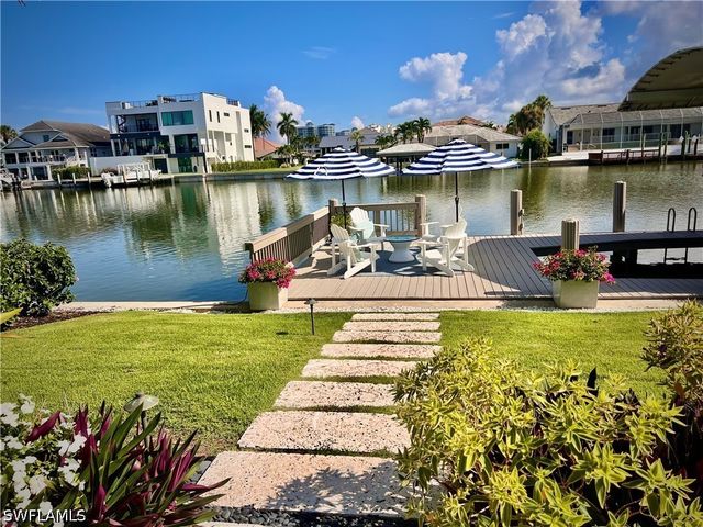 383 SEABEE AVE, Naples, FL 34108