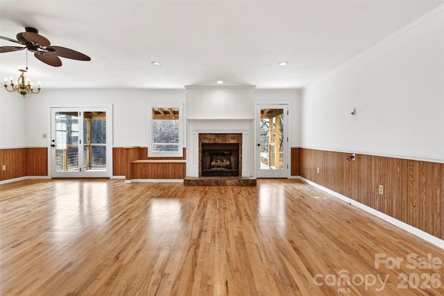 4259 US 70 Road W, Marion, NC 28752