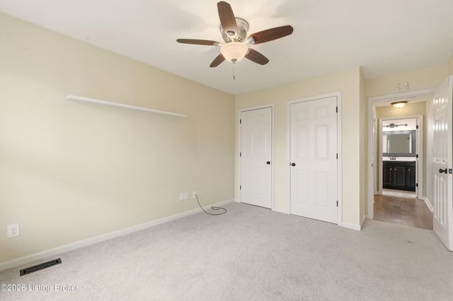 812 Goullon Ct, Louisville, KY 40204