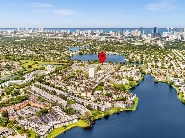 1780 NE 191st St 205-2, Miami, FL 33179