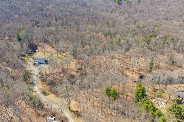 279 Milewood Road, Millbrook, NY 12545