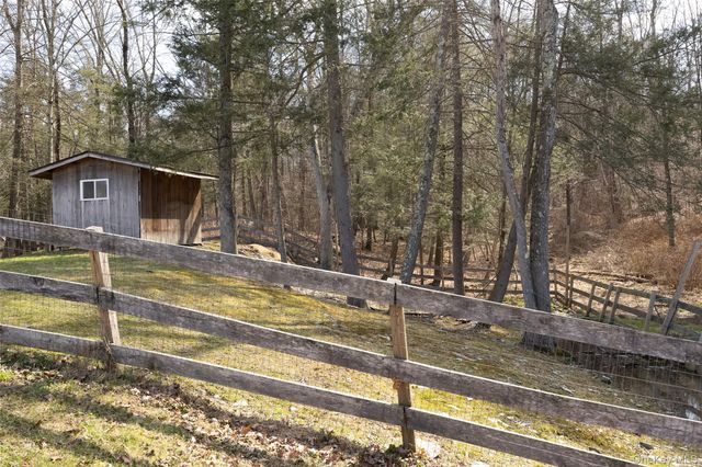 279 Milewood Road, Millbrook, NY 12545