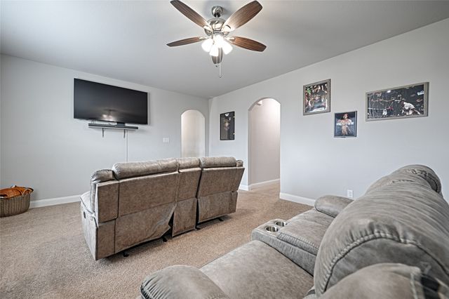 117 Finlee Lane, Red Oak, TX 75154