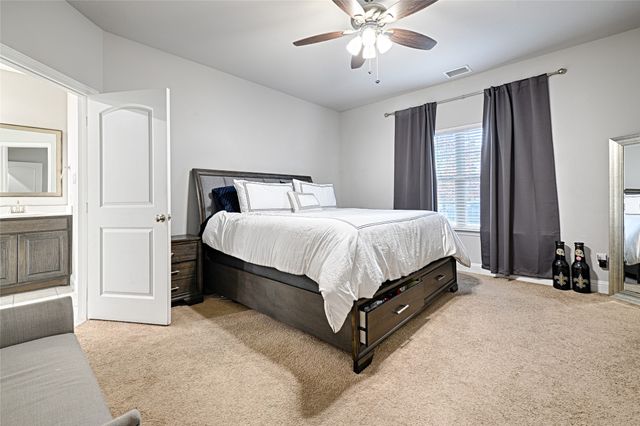 117 Finlee Lane, Red Oak, TX 75154