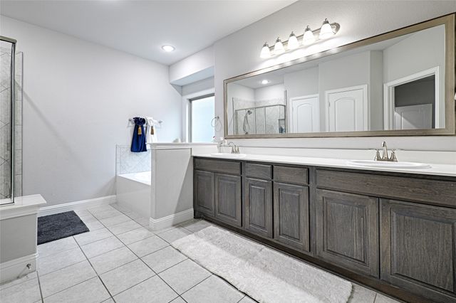 117 Finlee Lane, Red Oak, TX 75154