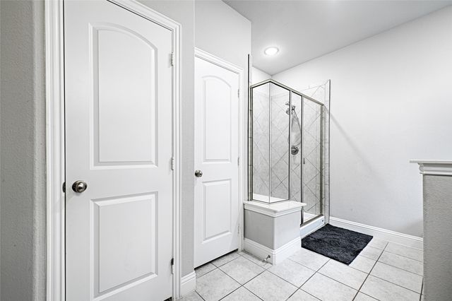 117 Finlee Lane, Red Oak, TX 75154