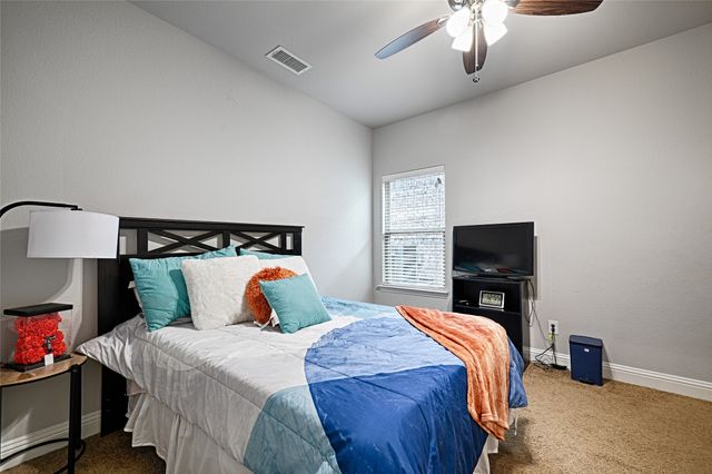 117 Finlee Lane, Red Oak, TX 75154