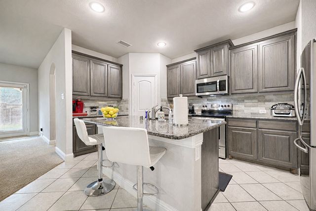 117 Finlee Lane, Red Oak, TX 75154