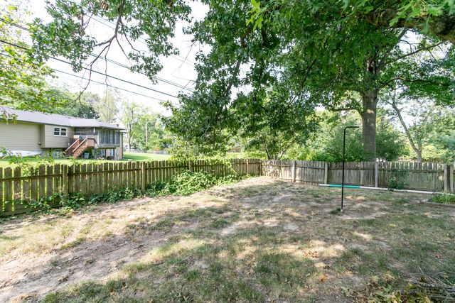 3808 FAUROT DR, Columbia, MO 65203