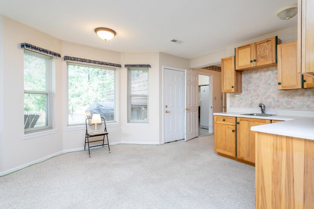 3808 FAUROT DR, Columbia, MO 65203