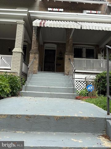 3825 13TH ST NW, Washington, DC 20011