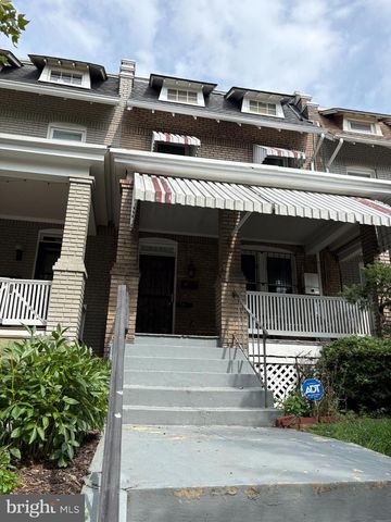 3825 13TH ST NW, Washington, DC 20011