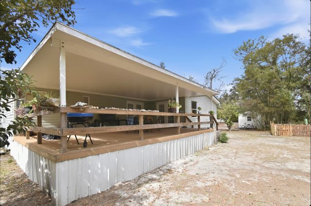 1691 Bobby Hodges Road, Perry, FL 32348