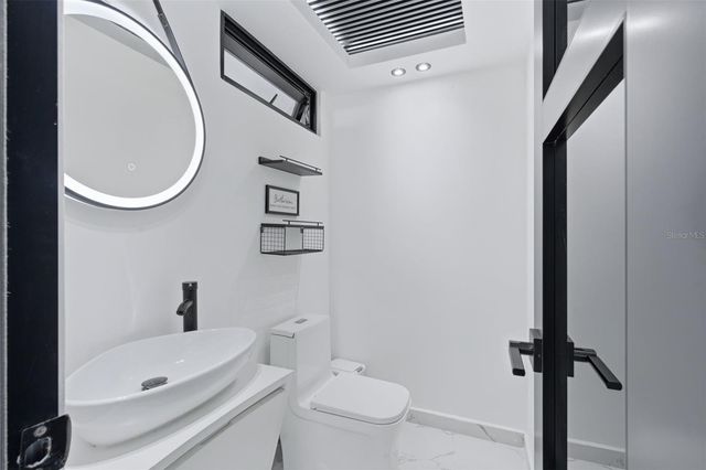 CA-2A CALLE JOBOS, Bayamon, PR 00961