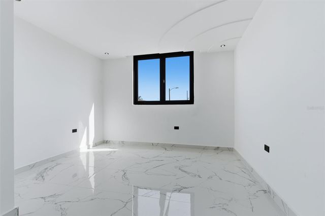 CA-2A CALLE JOBOS, Bayamon, PR 00961