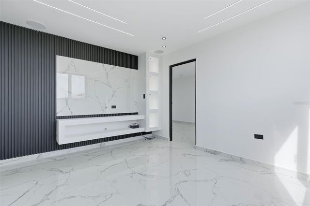 CA-2A CALLE JOBOS, Bayamon, PR 00961