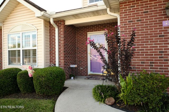 7810 Galaxy Way, Powell, TN 37849