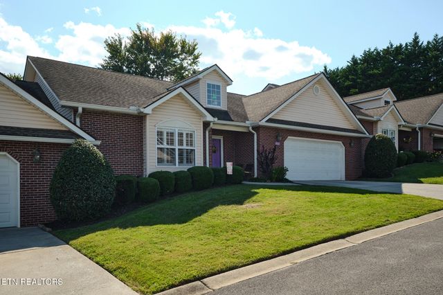 7810 Galaxy Way, Powell, TN 37849