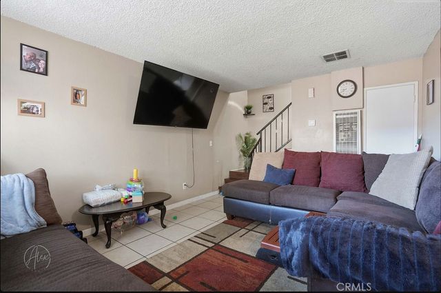 1024 Bernard Street, Bakersfield, CA 93305