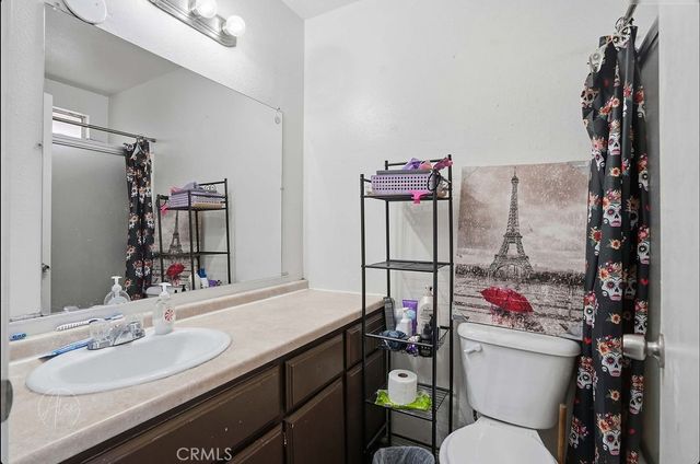1024 Bernard Street, Bakersfield, CA 93305