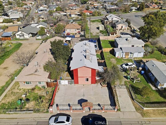 1024 Bernard Street, Bakersfield, CA 93305