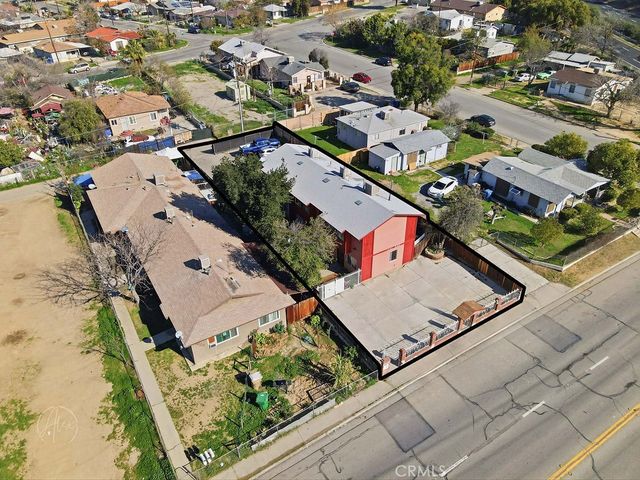 1024 Bernard Street, Bakersfield, CA 93305