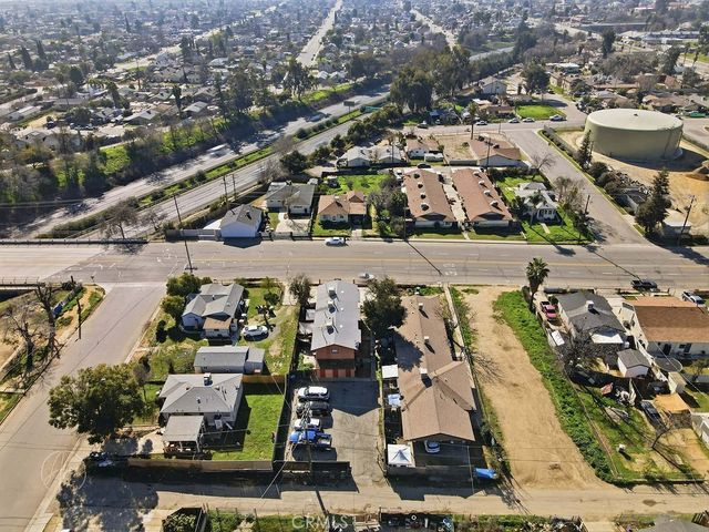 1024 Bernard Street, Bakersfield, CA 93305