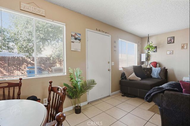 1024 Bernard Street, Bakersfield, CA 93305