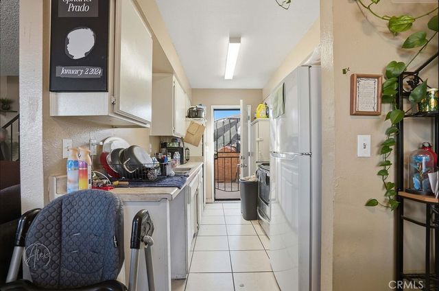1024 Bernard Street, Bakersfield, CA 93305