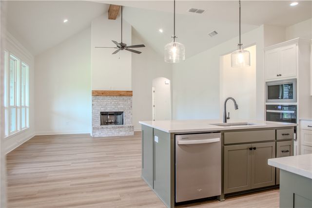 2005 Tillman Boulevard, Millsap, TX 76066
