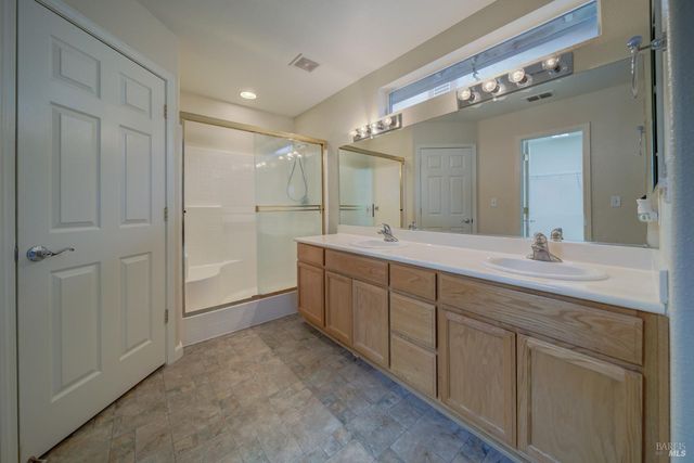 373 Shadow Creek Dr, Rio Vista, CA 94571
