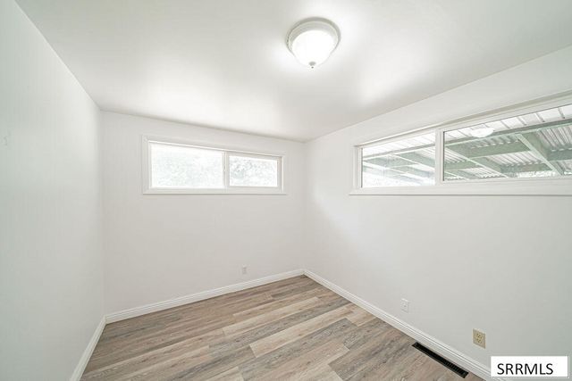 957 Meadowbrook Lane, Pocatello, ID 83201